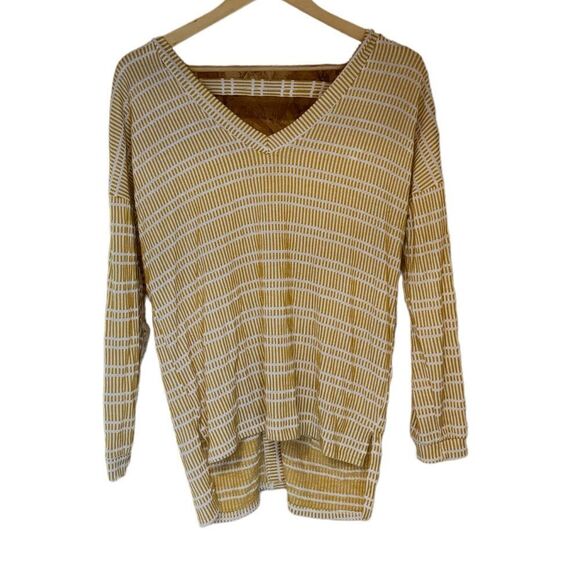 Daytrip by Buckle. Women's Yellow Striped Open Lace-Up Tie Back. Size Medium. - Picture 1 of 6